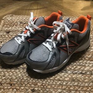 New Balance 554 Running Shoes - Excellent Condition - US Size 2.5.